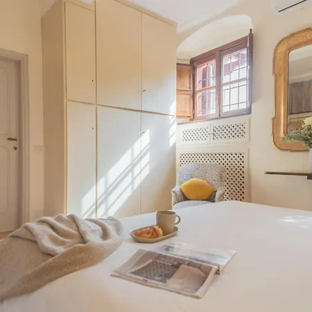 La Piazza Di Черноббио